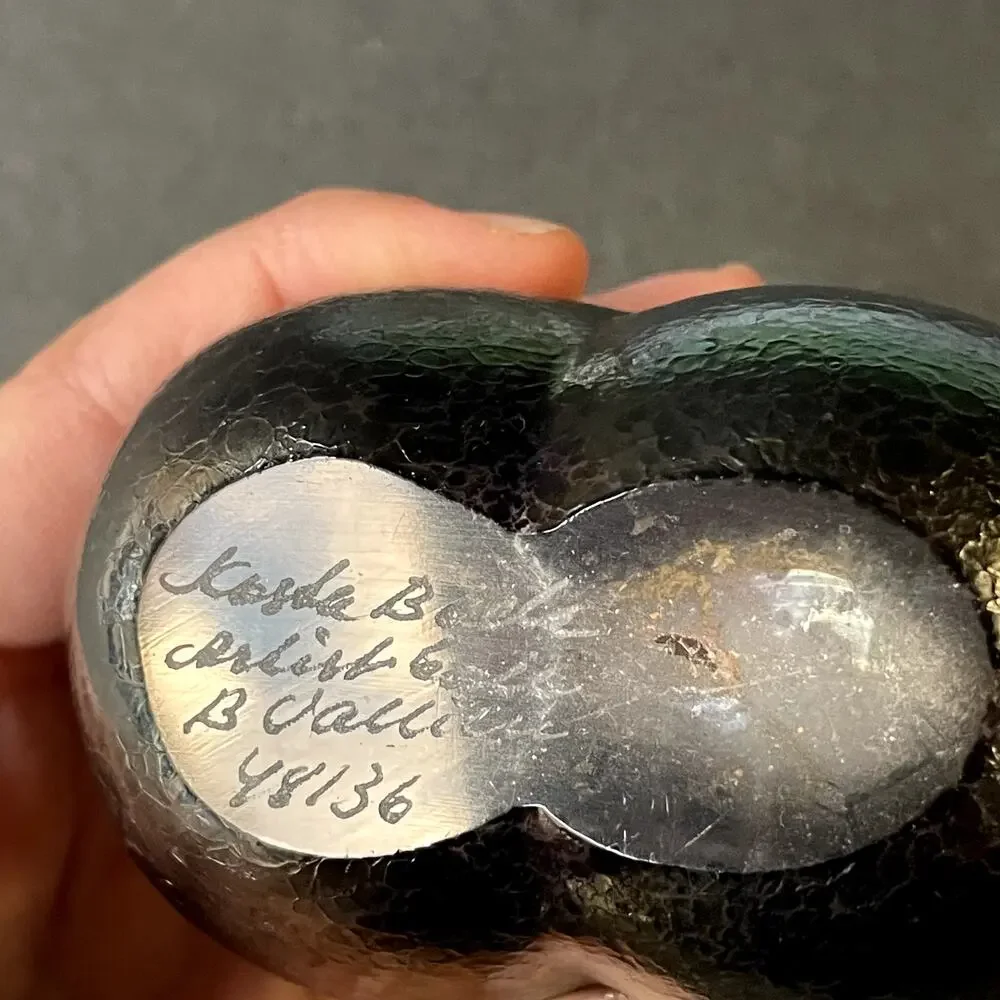 Kosta Boda Bertil Vallien Volcano Vase Buttocks Iridescent Signed